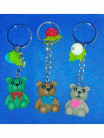 Брелок мишка с ягодкой(3045)