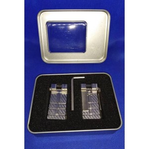 Универсальный зажим для вертикальных станков RAISE 2023