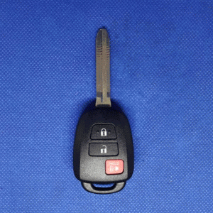 TOYOTA 2кнопки+panic контейнер TOY43 new (77813) СУПЕР КАЧЕСТВО С ЛОГОТИПОМ !