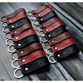 Авто брелки кожанные