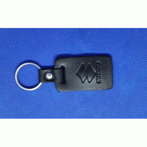 SUZUKI авто-брелок кожа- карта