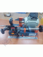KEY WORLD 218F KEY CUTTING MACHINE